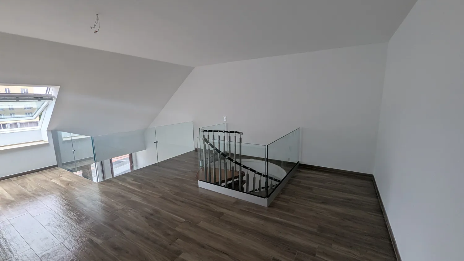 3 Zimmer Wohnung mit 100 m² in Erkrath – Bild 4