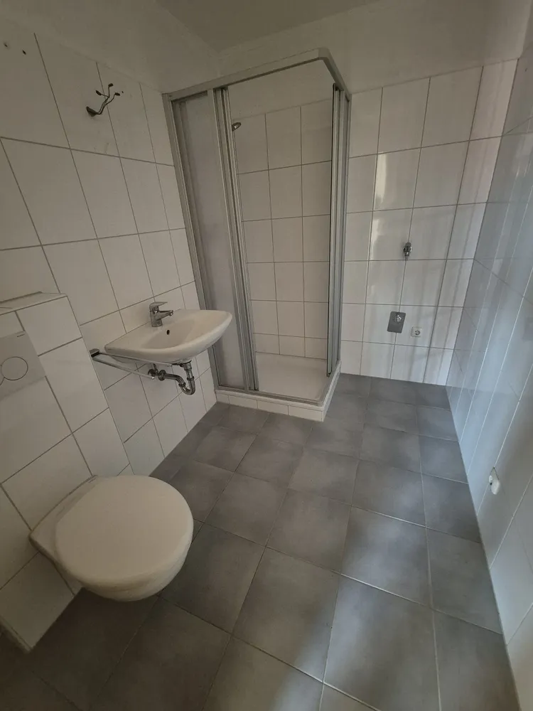 2 Zimmer Wohnung mit 64 m² in Duisburg – Bild 6