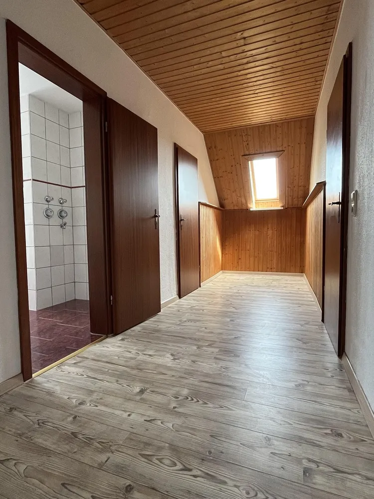 4 room apartment with 100 m² in Chemnitz – Photo 5