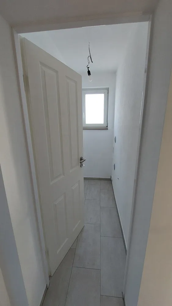 3 Zimmer Wohnung mit 95 m² in Frankfurt am Main – Bild 4