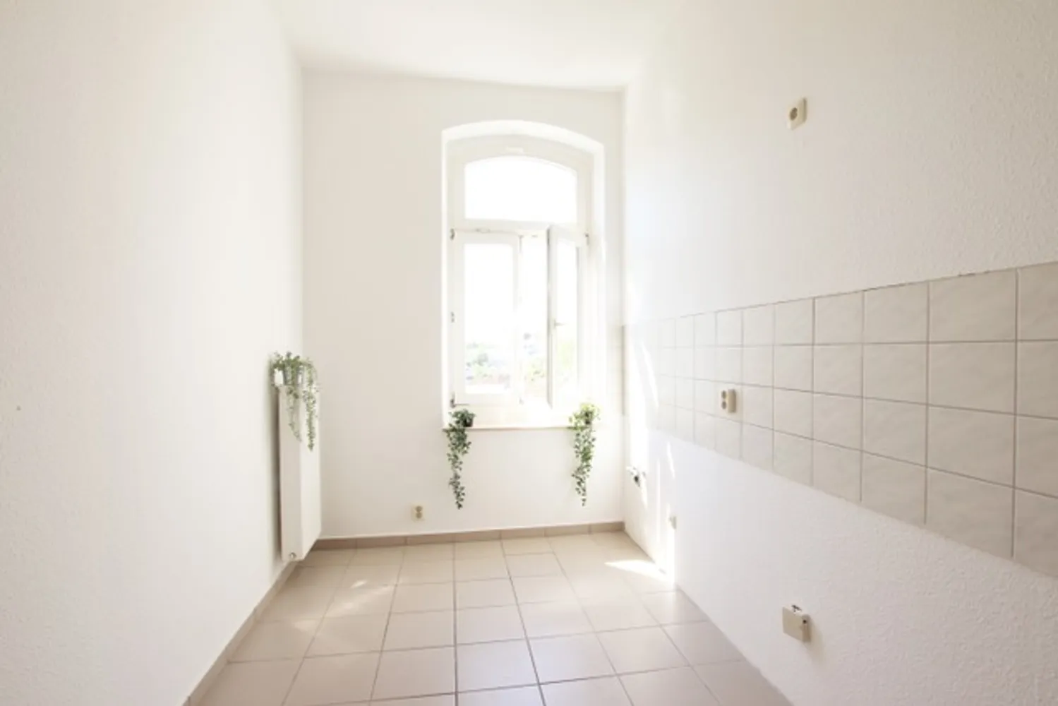 2 Zimmer Wohnung mit 60 m² in Halle (Saale) – Bild 2