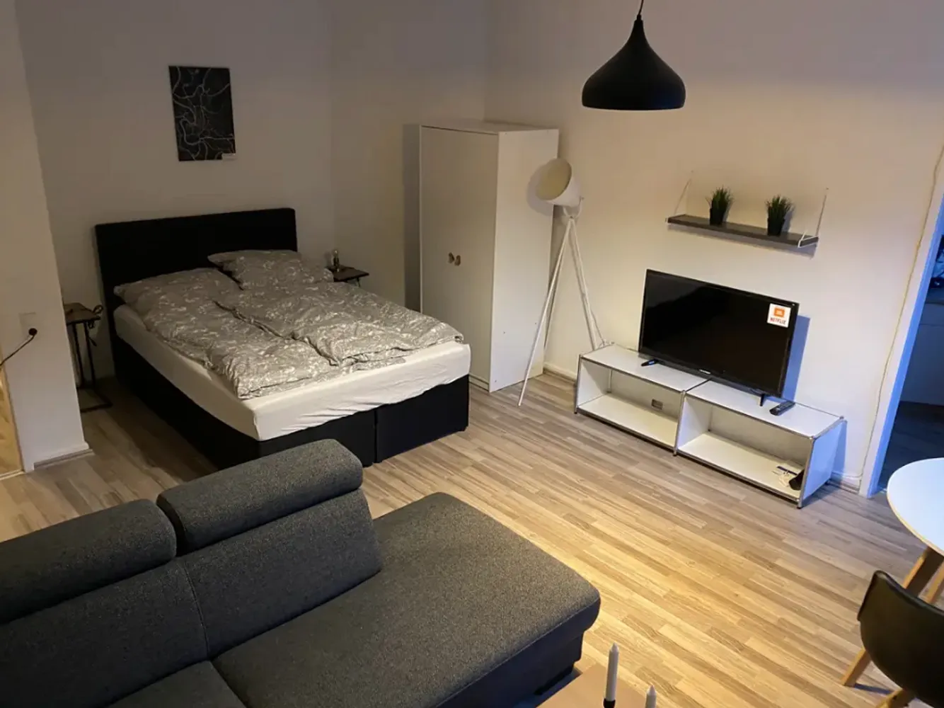 1 Zimmer Wohnung mit 40 m² in Düsseldorf – Bild 2