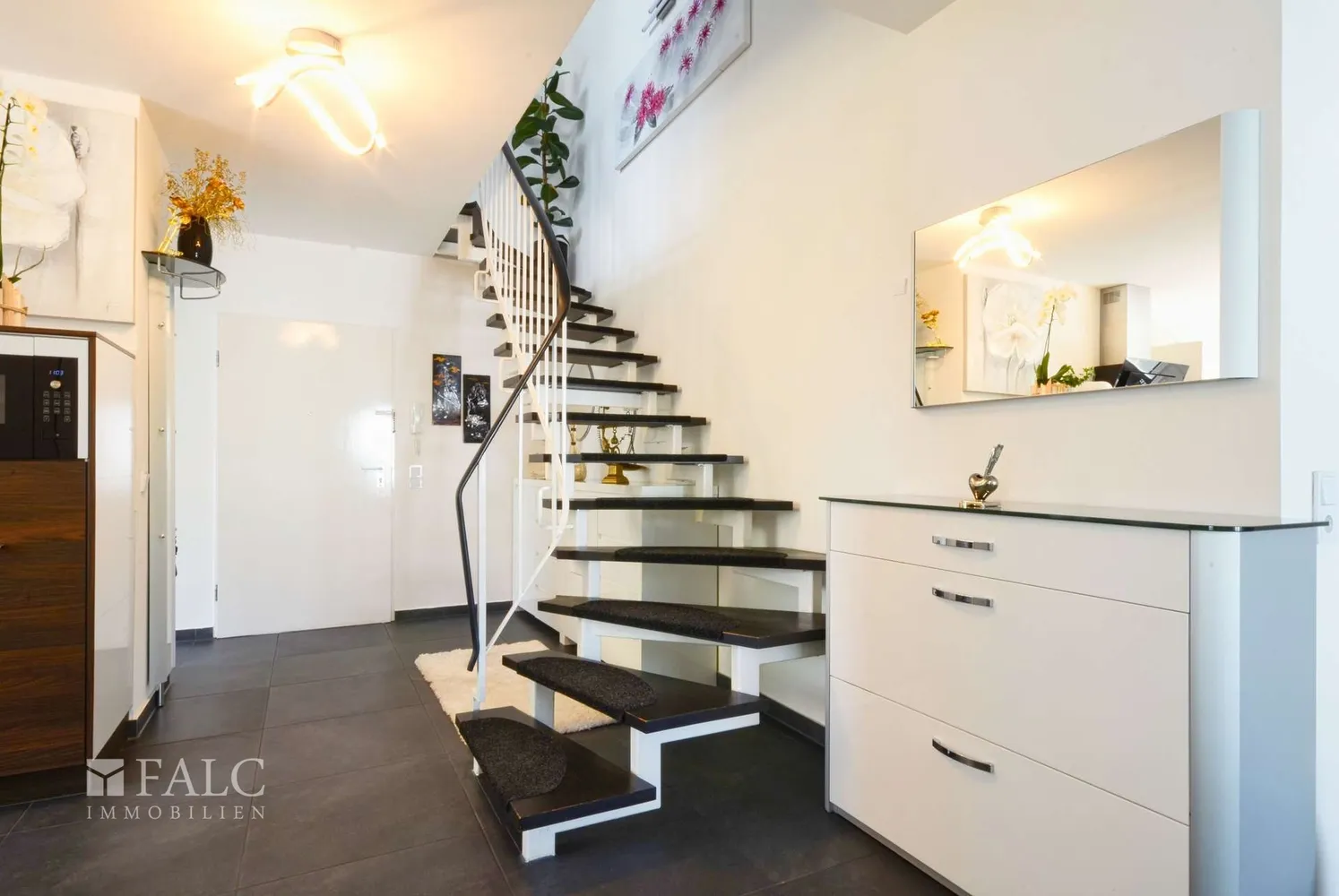 3 Zimmer Wohnung mit 118 m² in Köln – Bild 12
