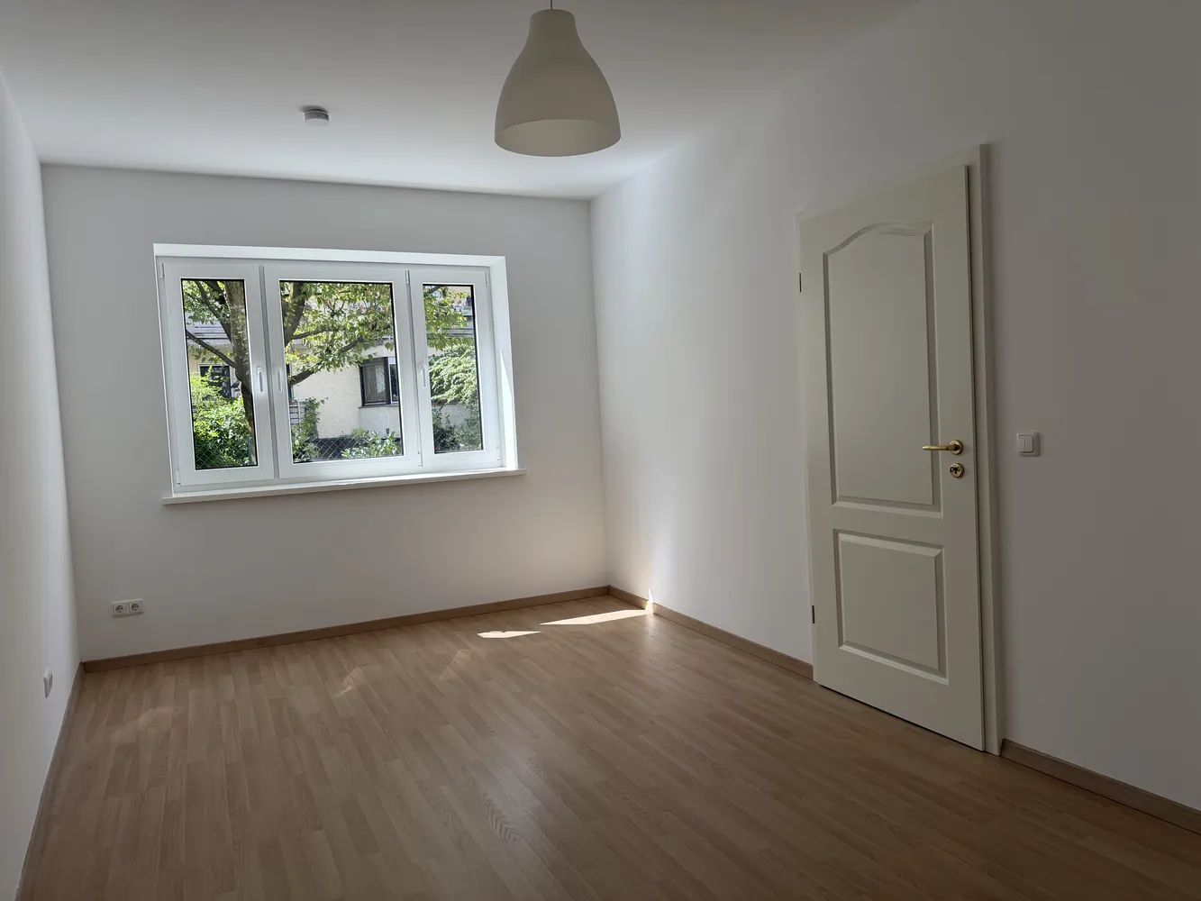 2 Zimmer Wohnung mit 82 m² in München – Bild 7