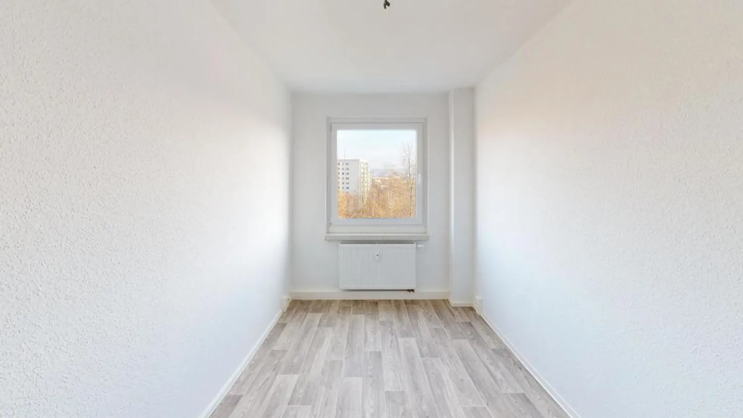 4 Zimmer Wohnung mit 69 m² in Chemnitz – Bild 2