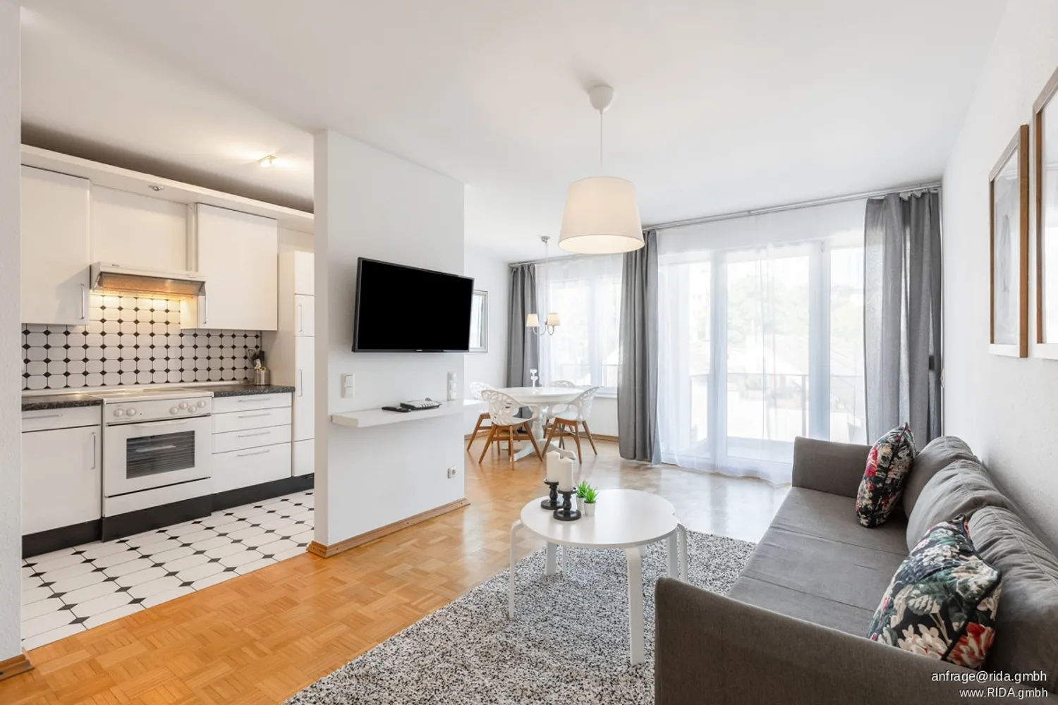 2 Zimmer Wohnung mit 75 m² in Köln – Bild 2