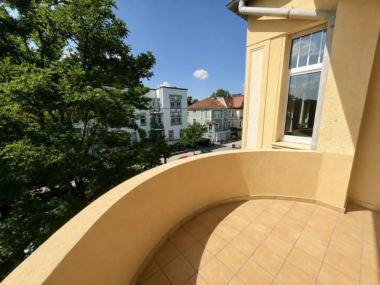 4 Zimmer Wohnung mit 143 m² in Magdeburg – Bild 11