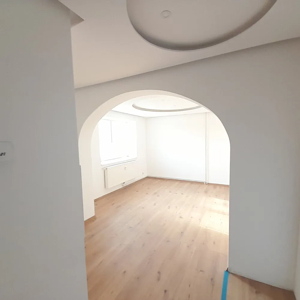 1 Zimmer Wohnung mit 54 m² in Halle (Saale) – Bild 2