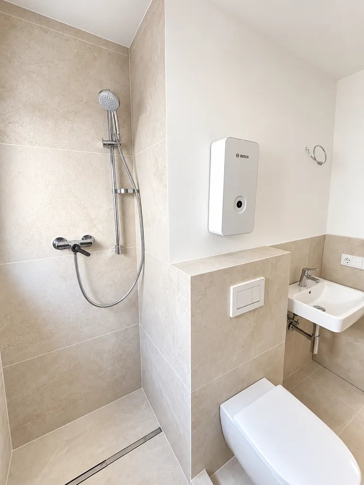 1 room apartment with 33 m² in Stuttgart – Photo 7