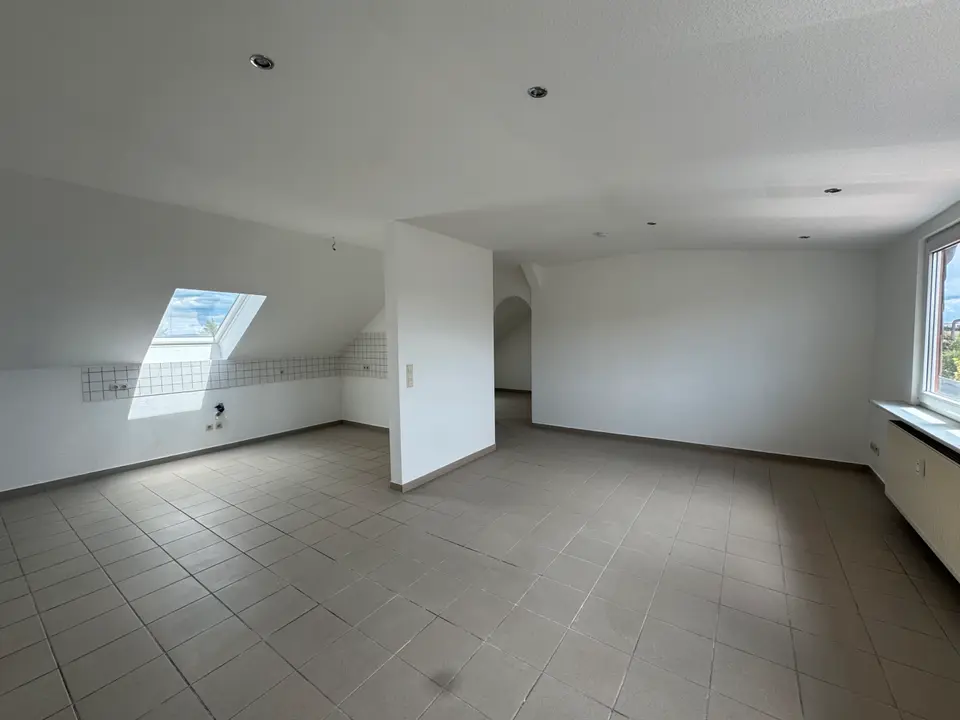 3 Zimmer Wohnung mit 82 m² in Mannheim – Bild 2