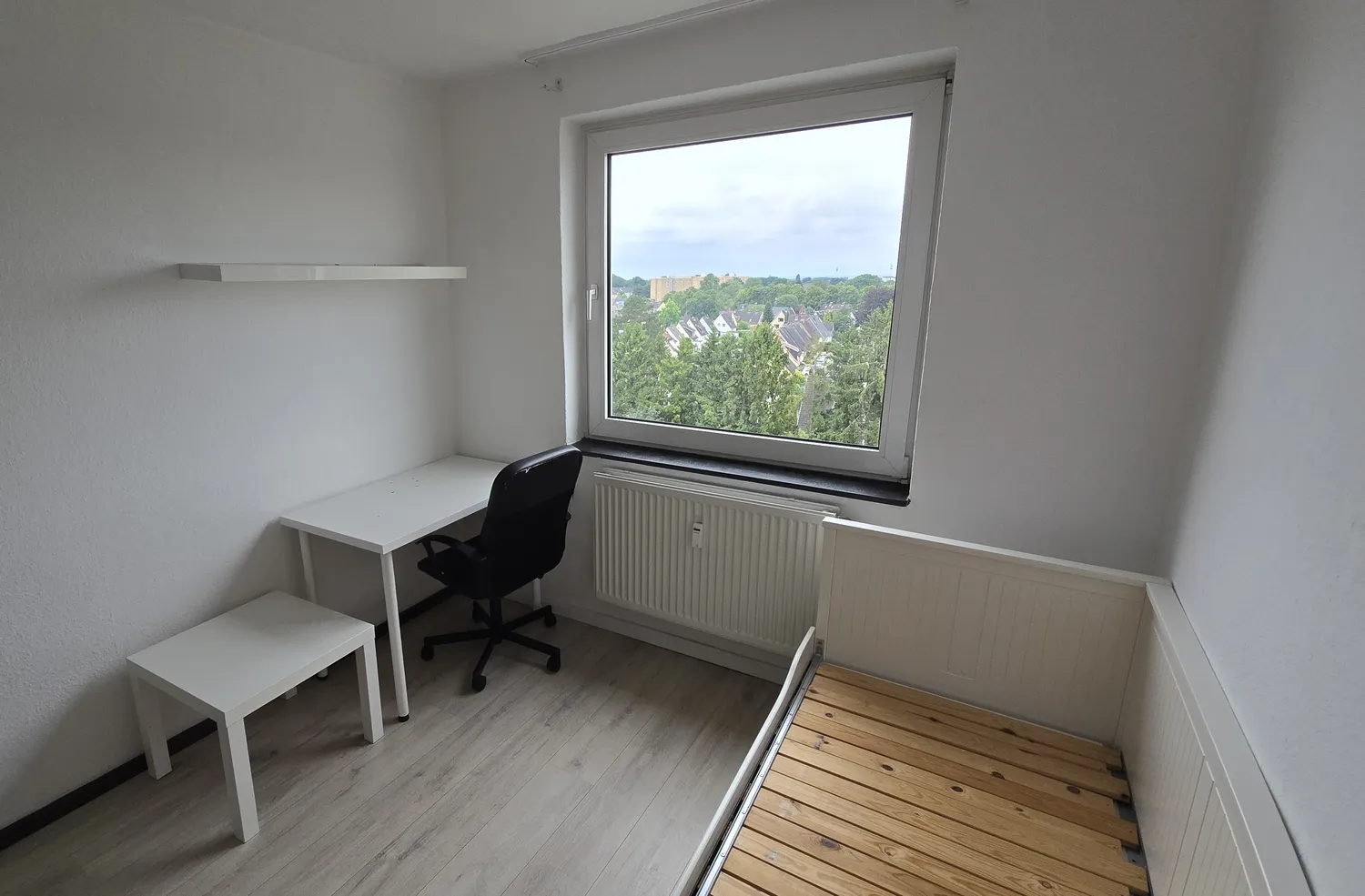 1 Zimmer Wohnung mit 14 m² in Wedel – Bild 2