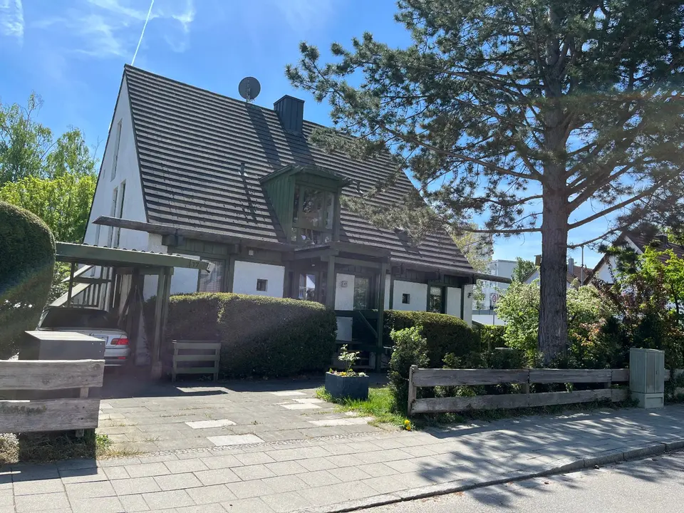 7 Zimmer Haus mit 202 m² in Erding – Bild 2