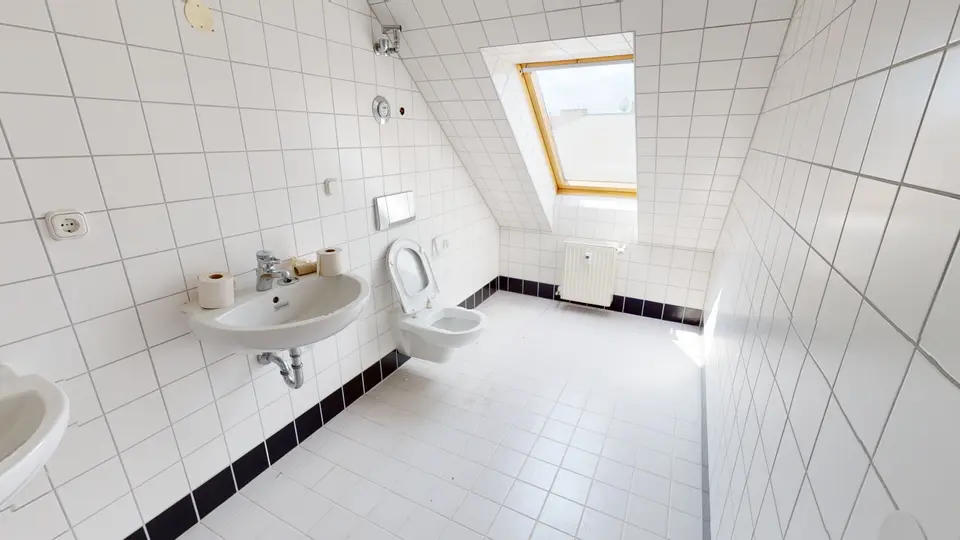 2 Zimmer Wohnung mit 145 m² in Torgau – Bild 8