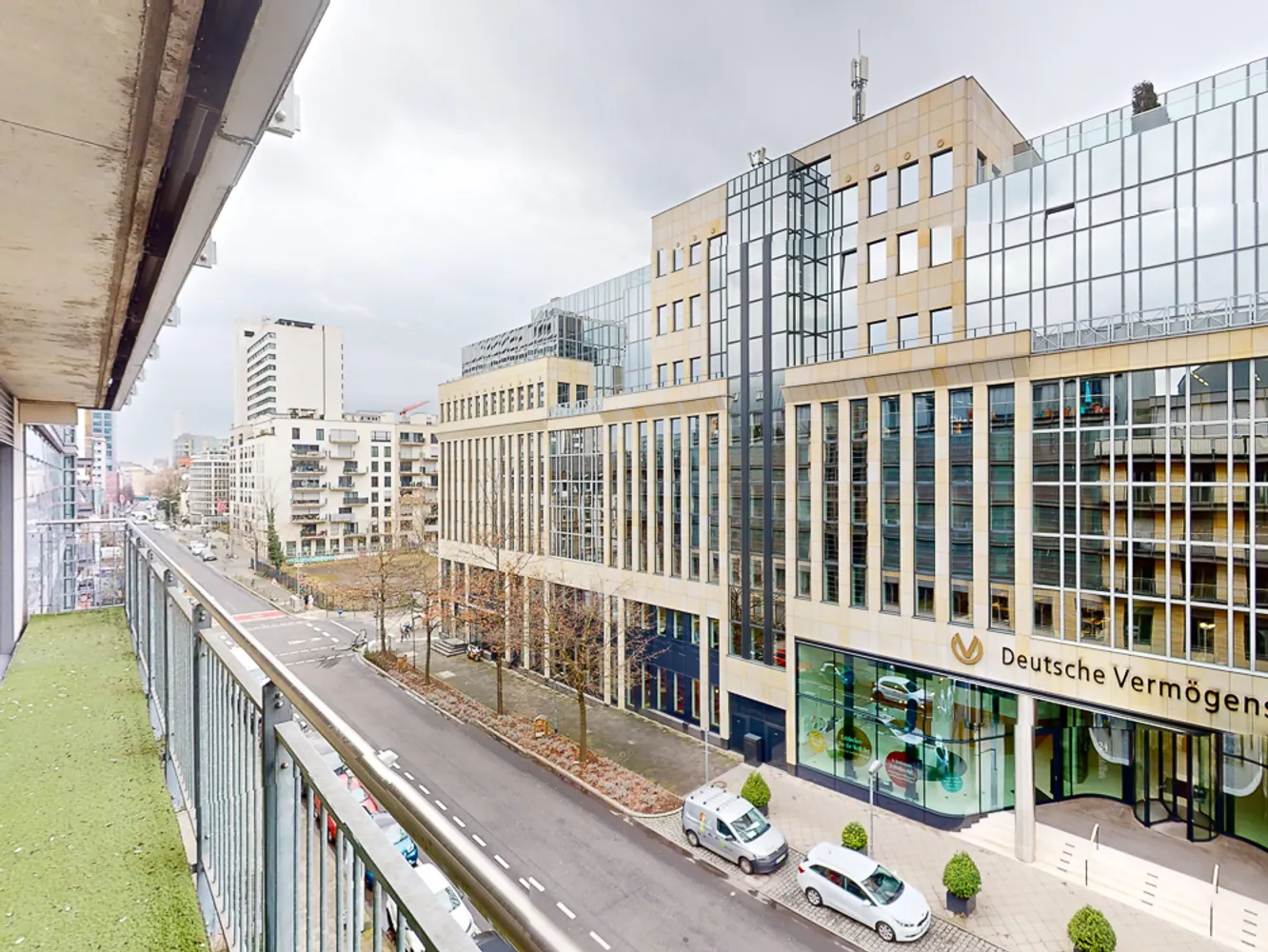 2 Zimmer Wohnung mit 89 m² in Frankfurt am Main – Bild 12