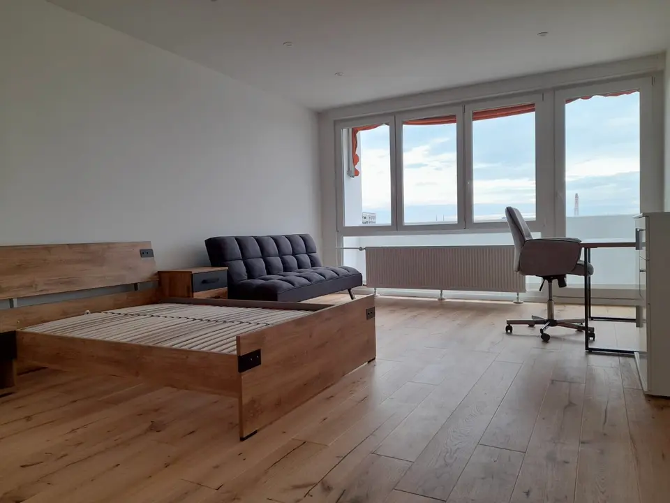 4 Zimmer Wohnung mit 98 m² in Karlsruhe – Bild 3