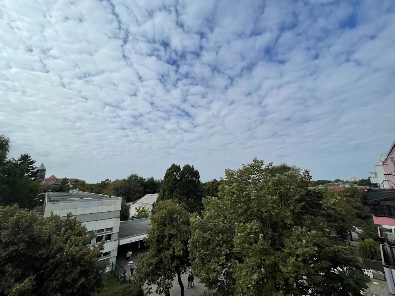 2 room apartment with 56 m² in Berlin – Photo 12