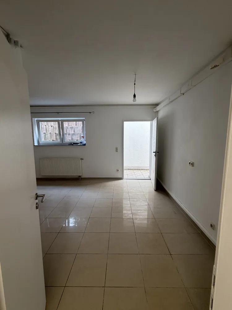 2 Zimmer Wohnung mit 35 m² in Frankfurt am Main – Bild 5