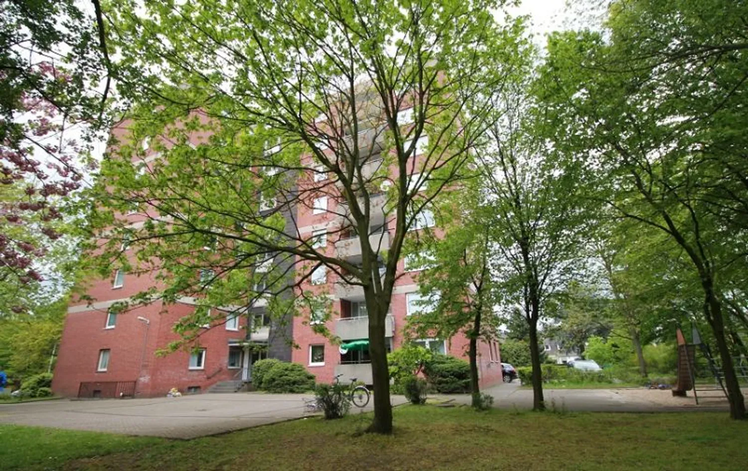 4 Zimmer Wohnung mit 95 m² in Duisburg – Bild 3