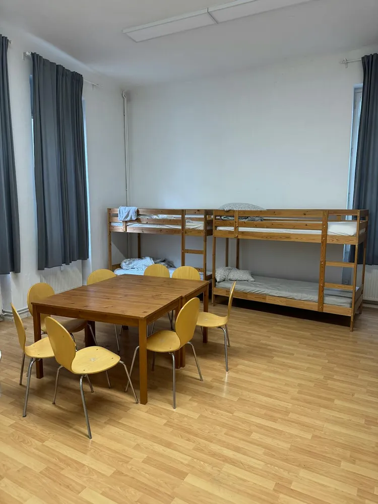 Shared room with 14 m² in Berlin – Photo 1