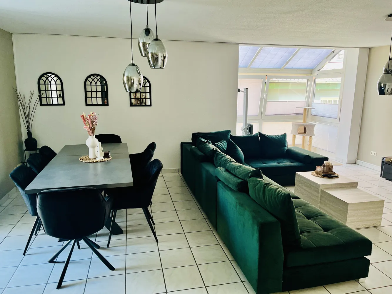 2 Zimmer Wohnung mit 80 m² in Frankfurt am Main – Bild 2