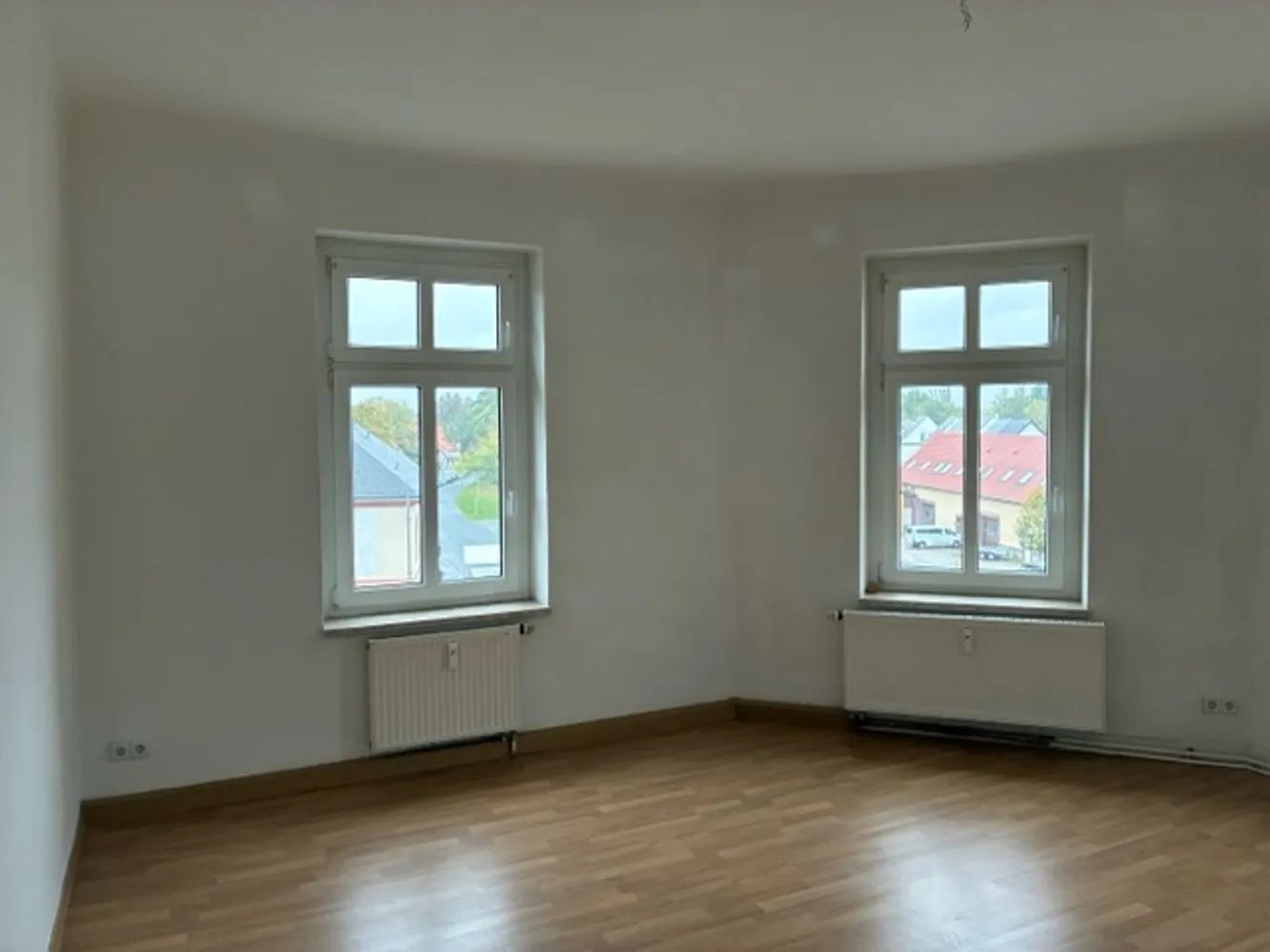6 Zimmer Wohnung mit 115 m² in Leipzig – Bild 1