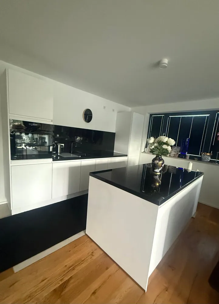 2 Zimmer Wohnung mit 75 m² in Düsseldorf – Bild 12