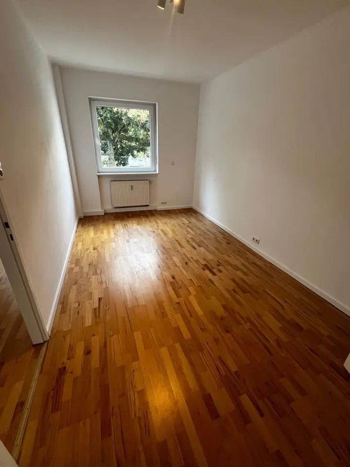 2 Zimmer Wohnung mit 60 m² in Mannheim – Bild 2
