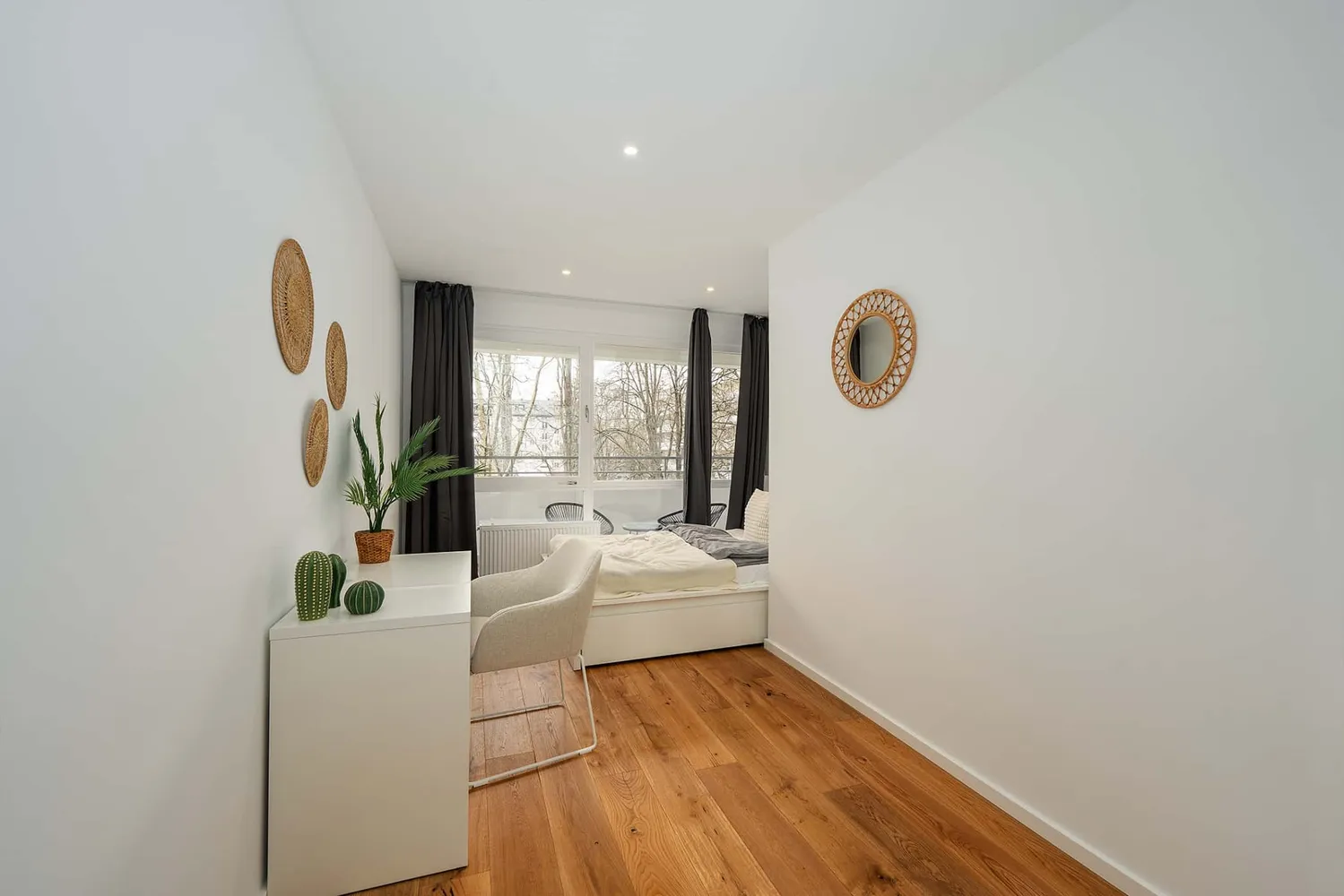 Shared room with 12 m² in Munich – Photo 1