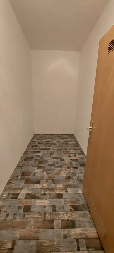 2 Zimmer Wohnung mit 53 m² in Greiz – Bild 6