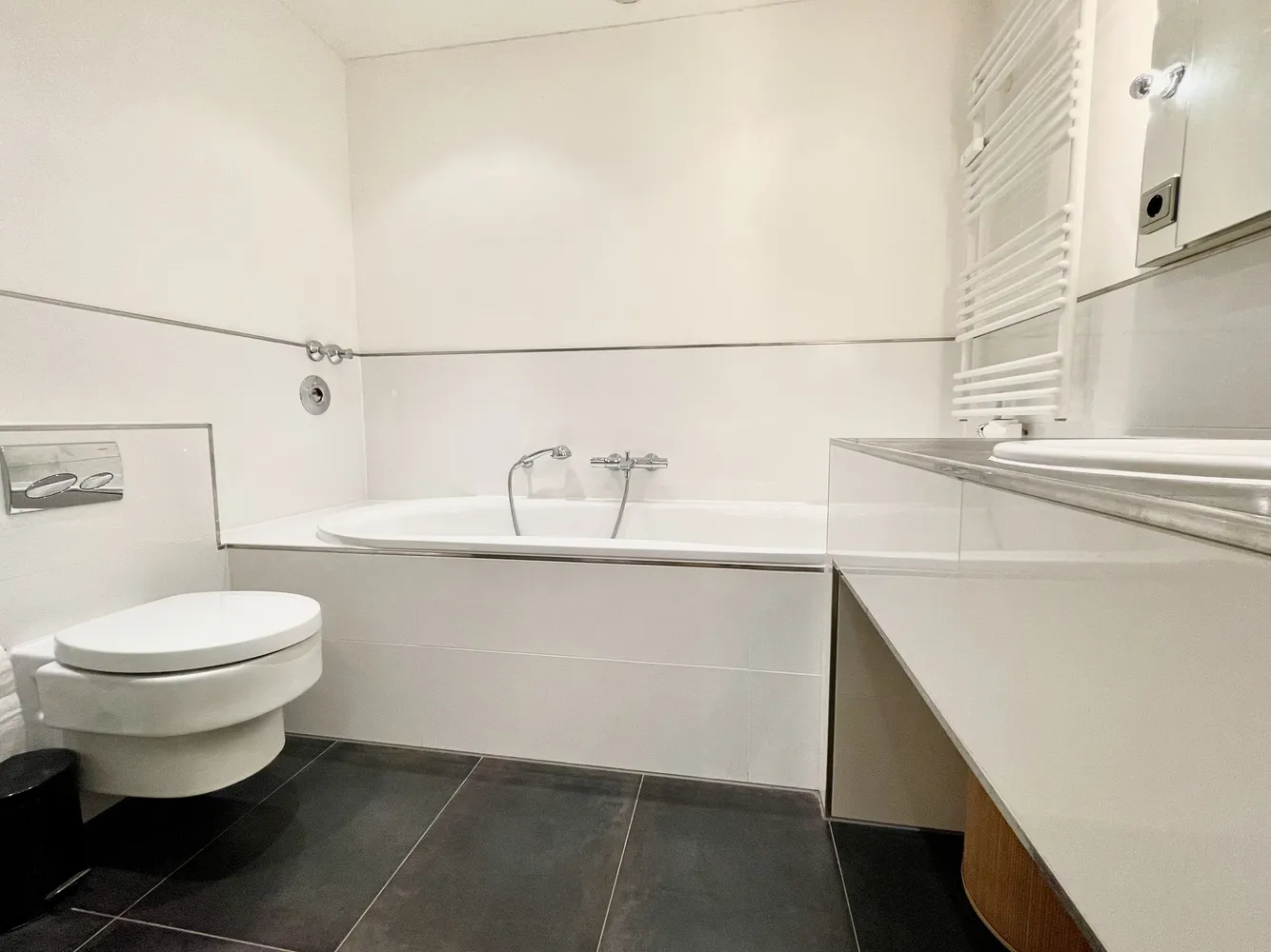 2 Zimmer Wohnung mit 56 m² in Düsseldorf – Bild 5