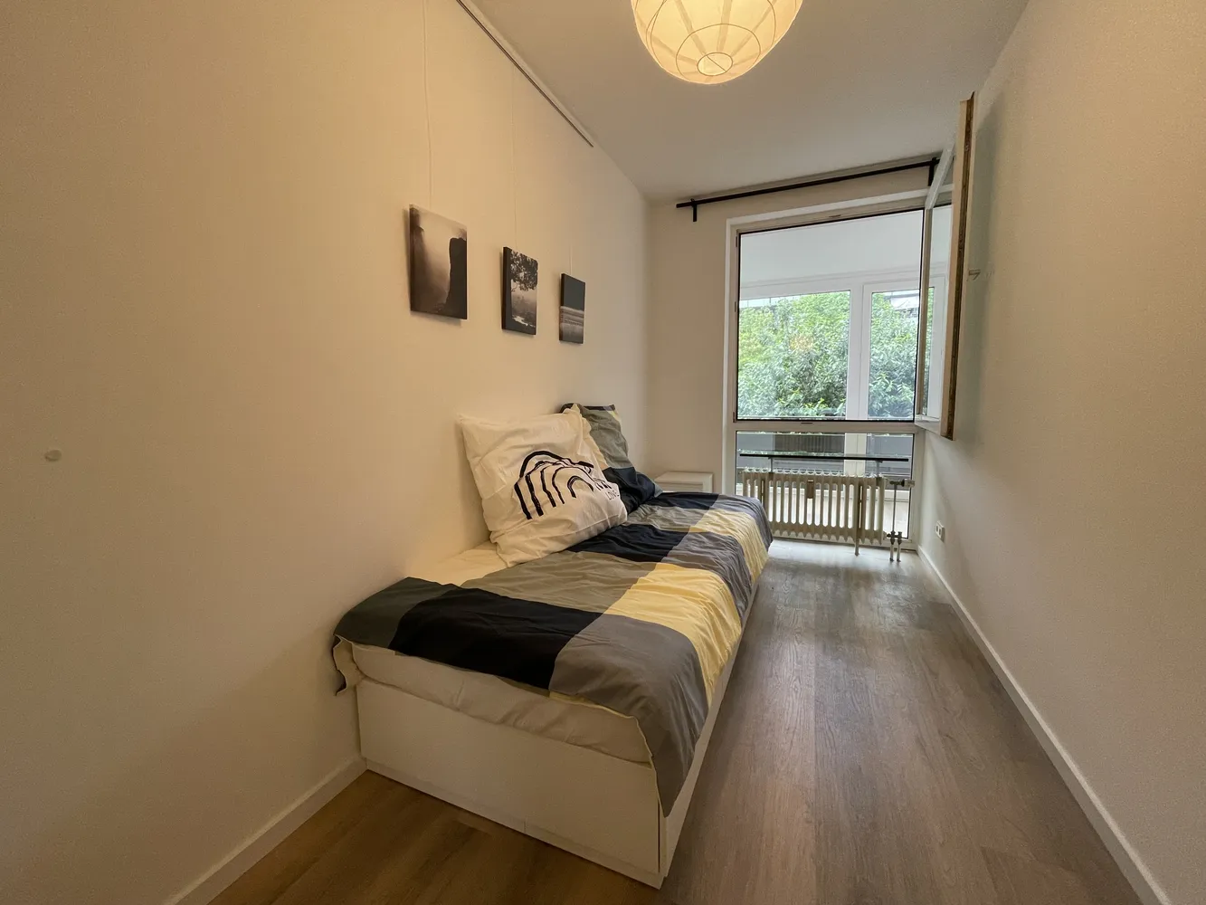 4 Zimmer Wohnung mit 79 m² in Düsseldorf – Bild 3