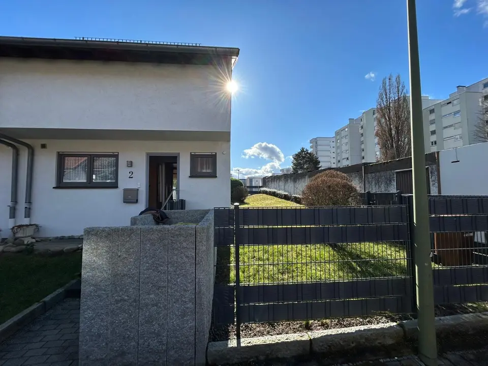 4 Zimmer Haus mit 100 m² in Bietigheim-Bissingen – Bild 1
