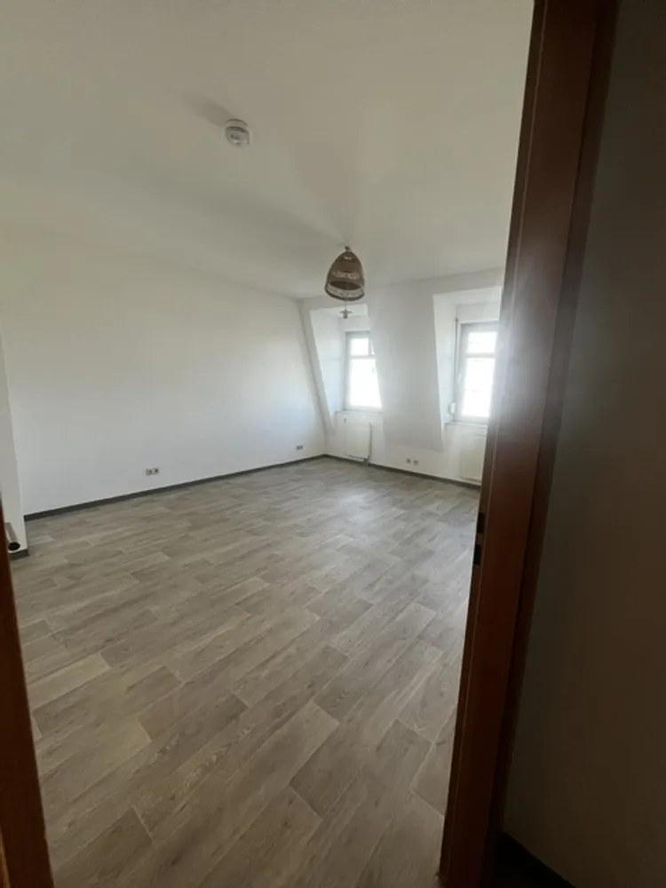 2 Zimmer Wohnung mit 72 m² in Dresden – Bild 7