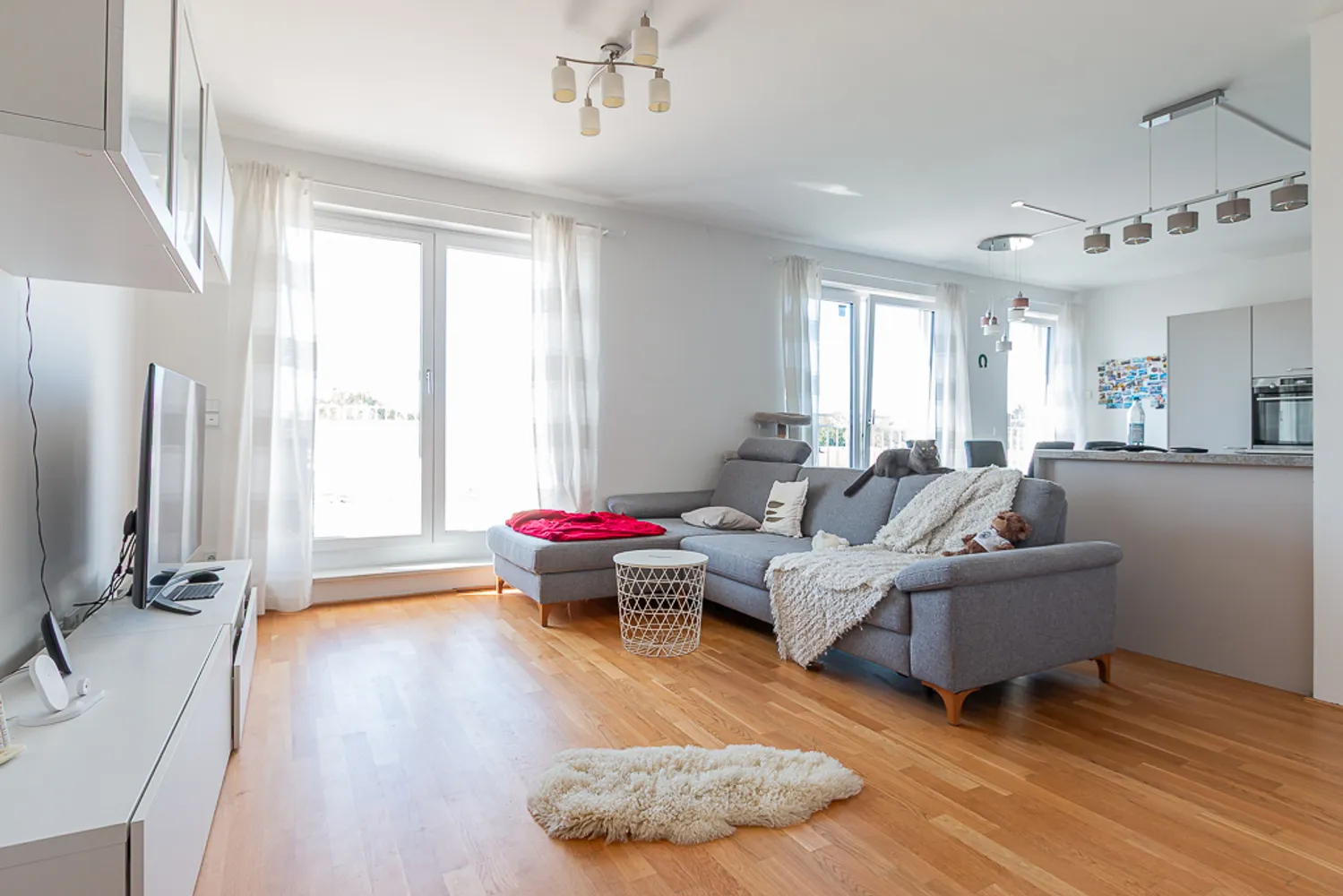 4 Zimmer Wohnung mit 106 m² in München – Bild 1