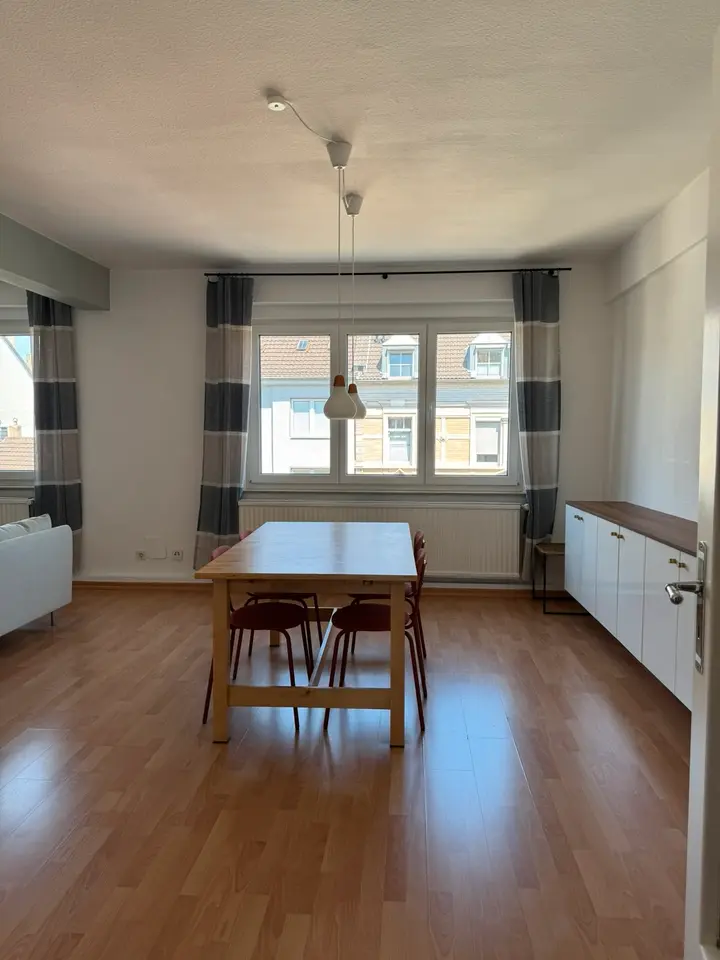 3 Zimmer Wohnung mit 95 m² in Düsseldorf – Bild 4