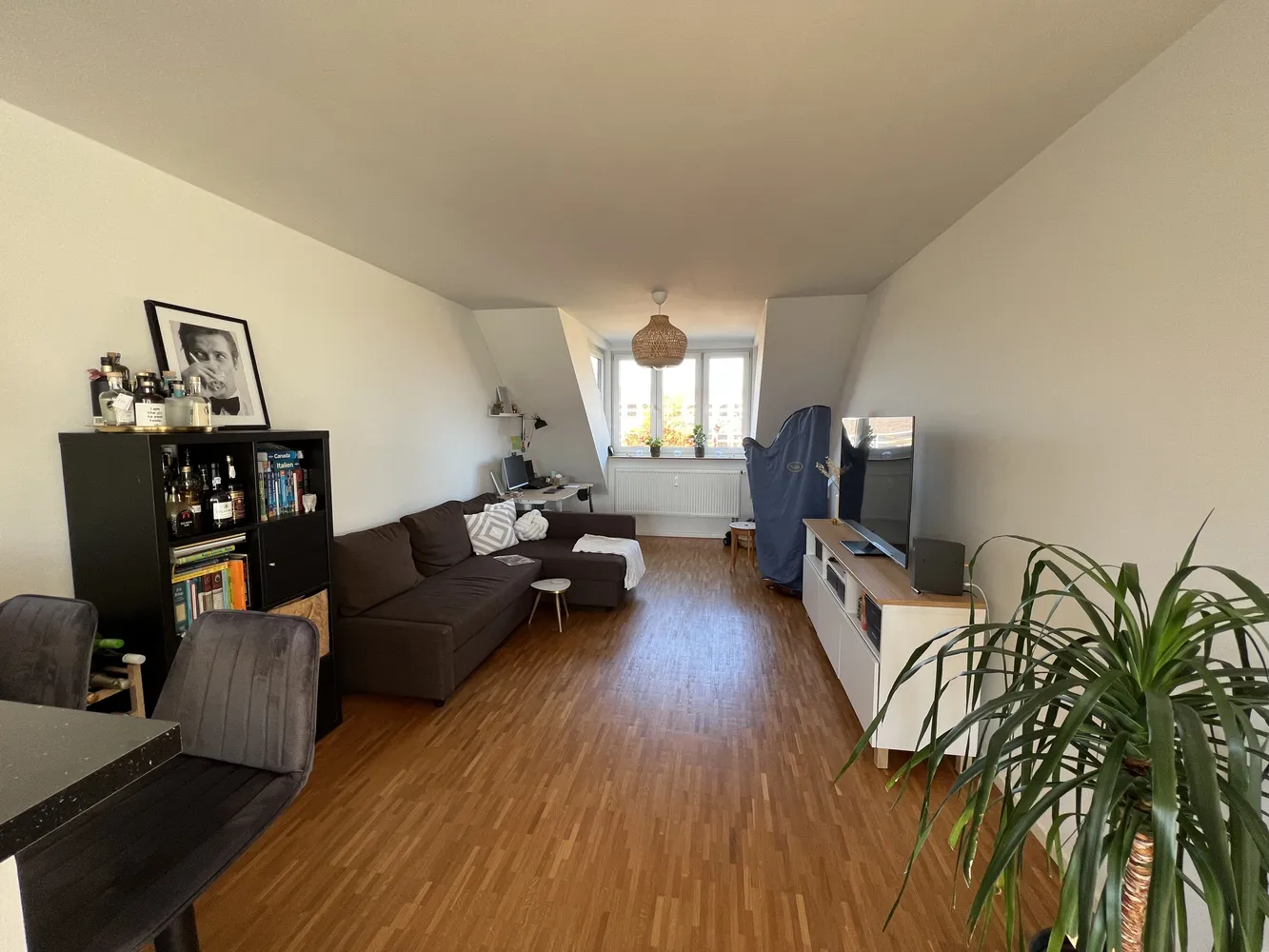 2 Zimmer Wohnung mit 79 m² in Hamburg – Bild 11