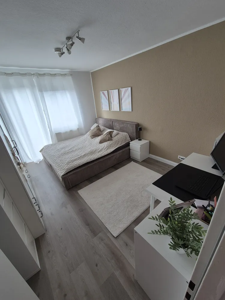3 Zimmer Wohnung mit 78 m² in Krefeld – Bild 2
