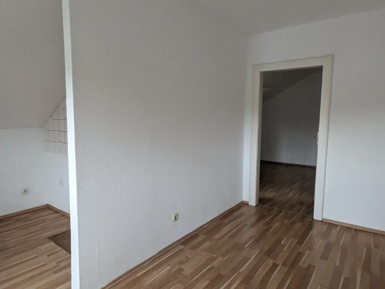 1 Zimmer Wohnung mit 28 m² in Duisburg – Bild 4