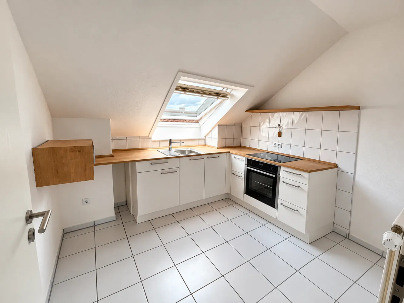 2 Zimmer Wohnung mit 52 m² in Düsseldorf – Bild 3