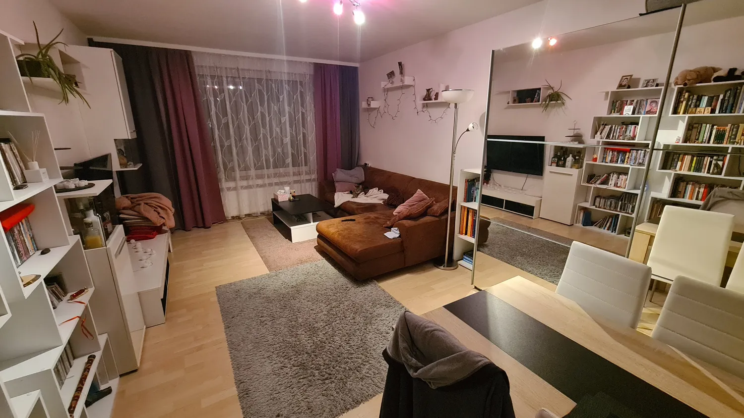 2 room apartment with 55 m² in Frankfurt am Main – Photo 4