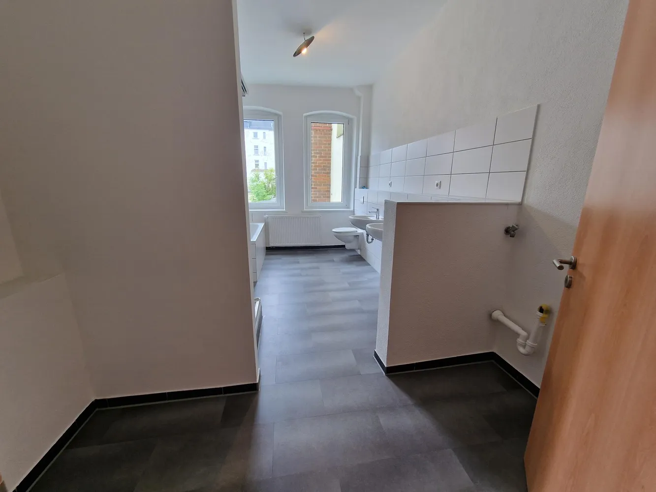 4 Zimmer Wohnung mit 148 m² in Hof – Bild 2