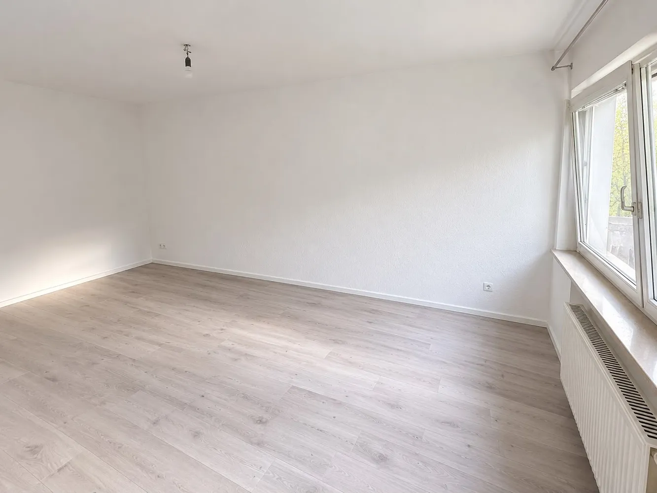 1 Zimmer Wohnung mit 30 m² in Frankfurt am Main – Bild 2