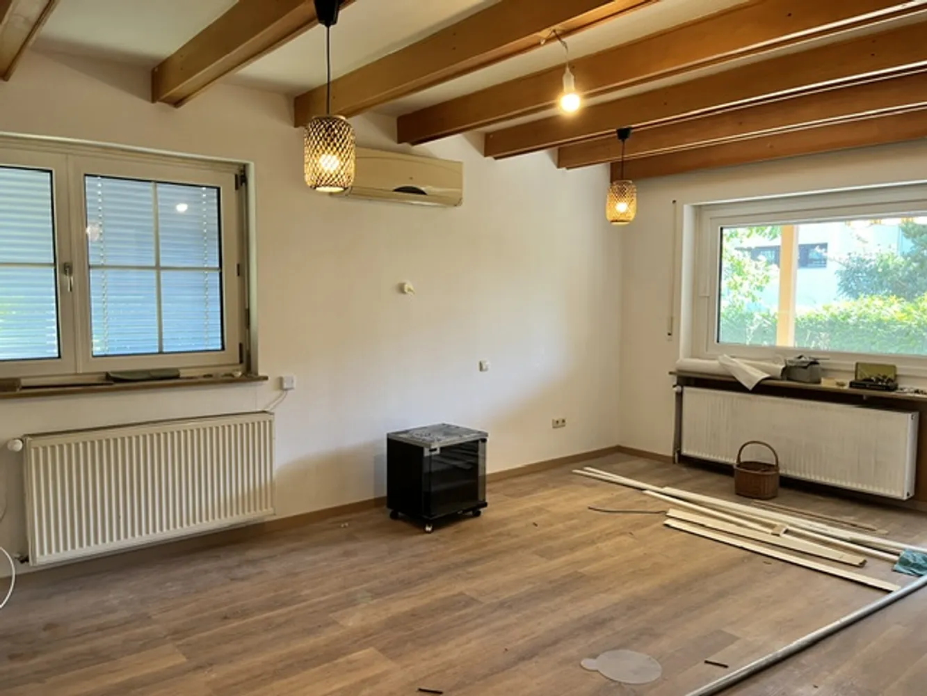 9 Zimmer Haus mit 260 m² in Würzburg – Bild 1