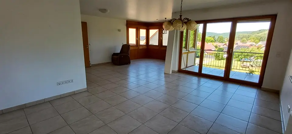 4 Zimmer Wohnung mit 114 m² in Mosbach – Bild 1