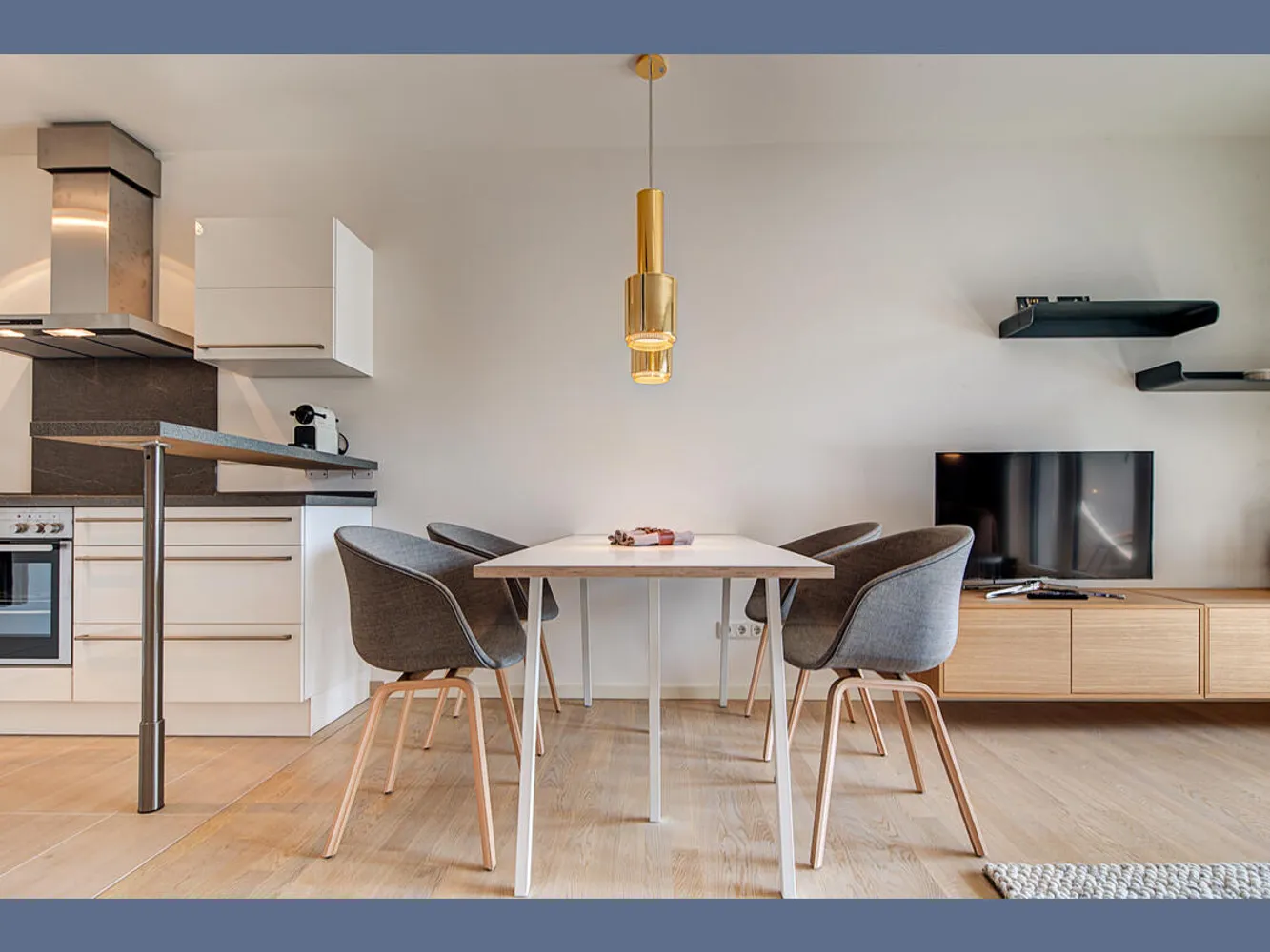 1 room apartment with 52 m² in Munich – Photo 10