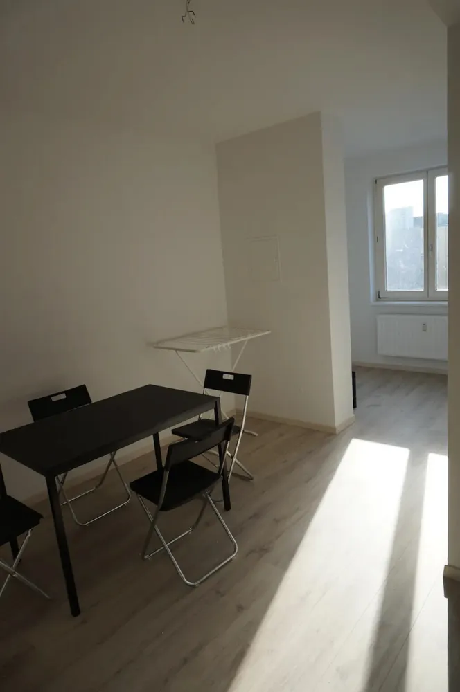 Shared room with 8 m² in Berlin – Photo 3