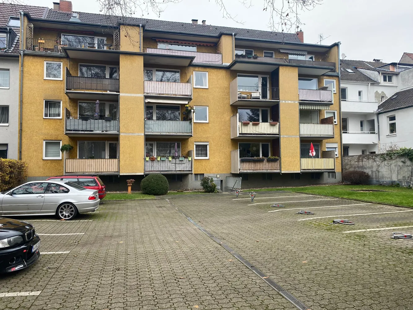 2 room apartment with 65 m² in Cologne – Photo 2