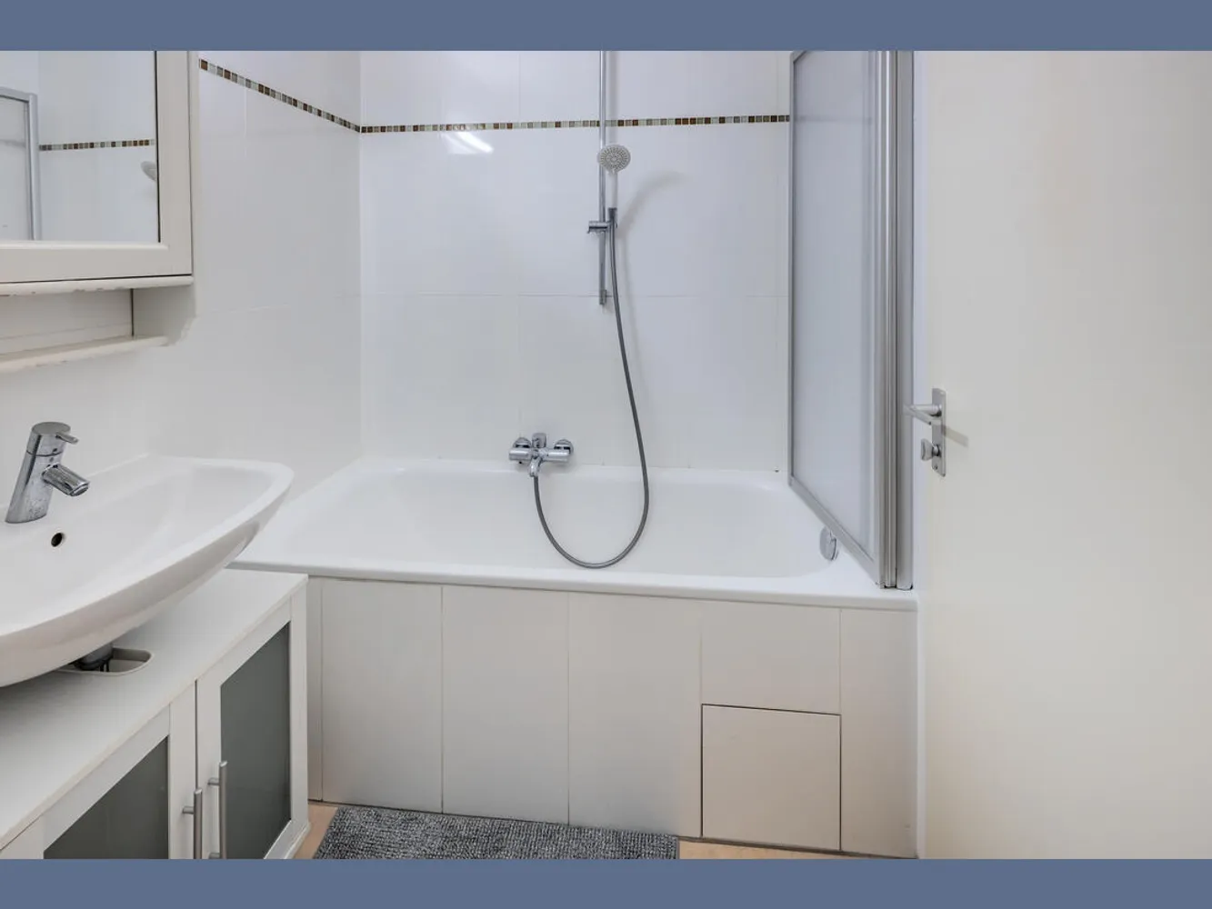 1 room apartment with 34 m² in Munich – Photo 9