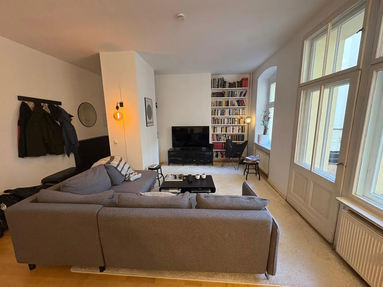 2 room apartment with 70 m² in Berlin – Photo 1