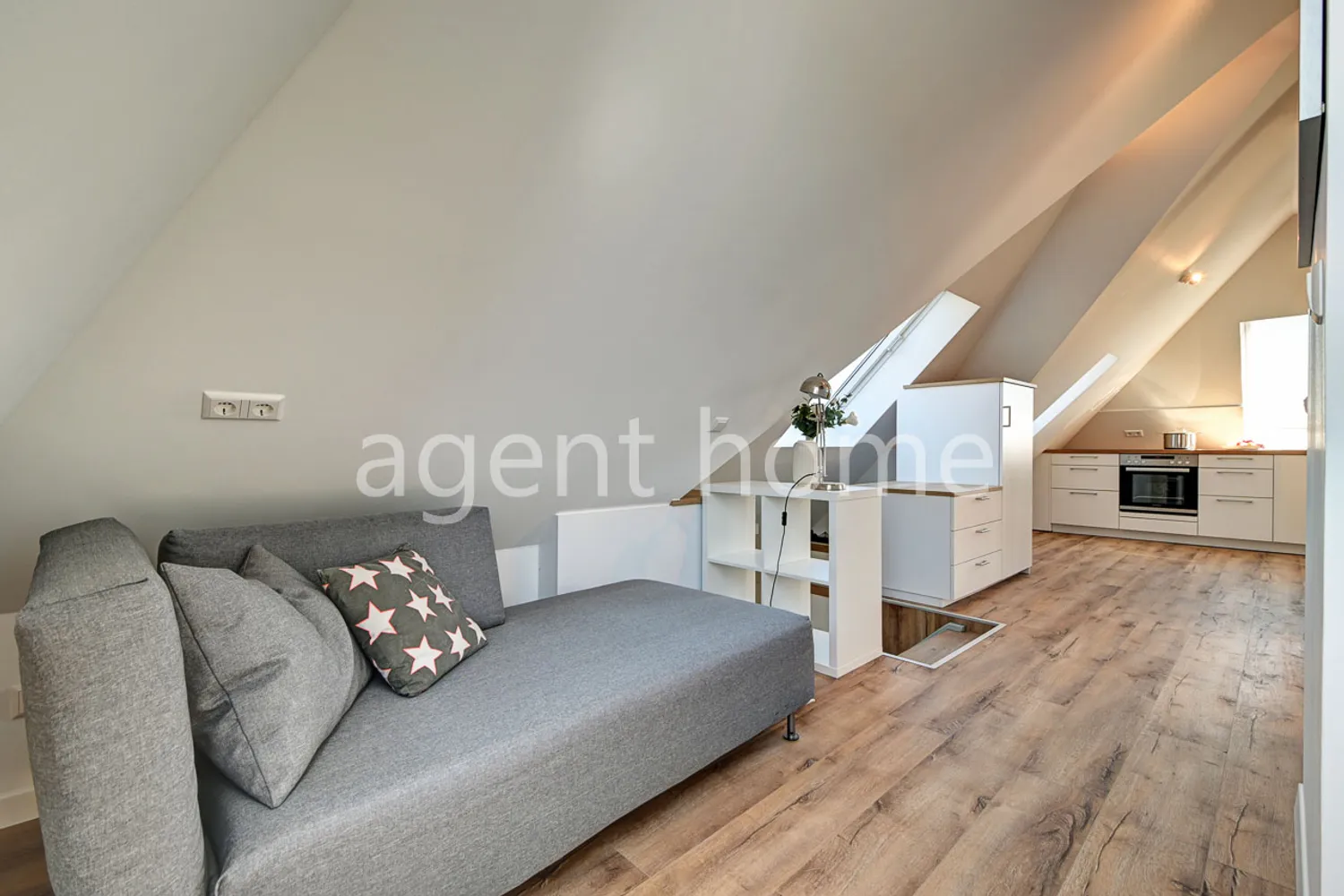 1 Zimmer Wohnung mit 50 m² in Stuttgart – Bild 1